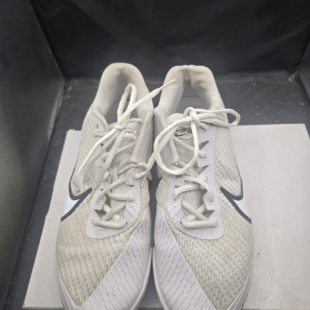 Nike White and Gray Sneakers